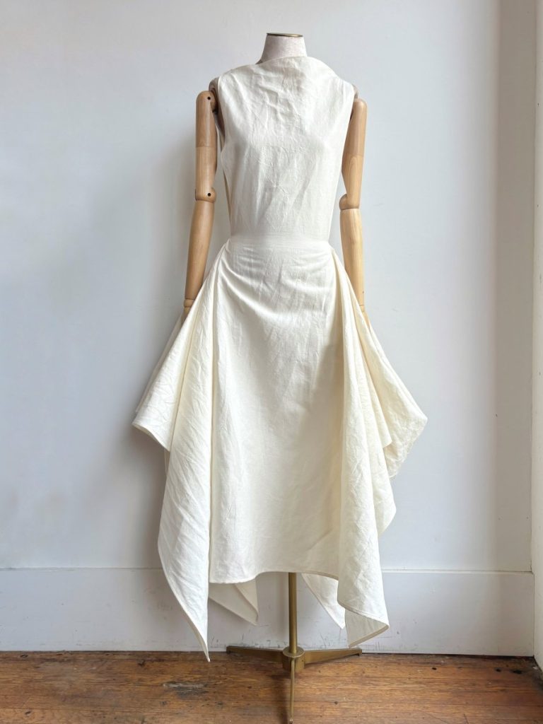 Zero-Waste Dress in Ivory Cotton-Linen