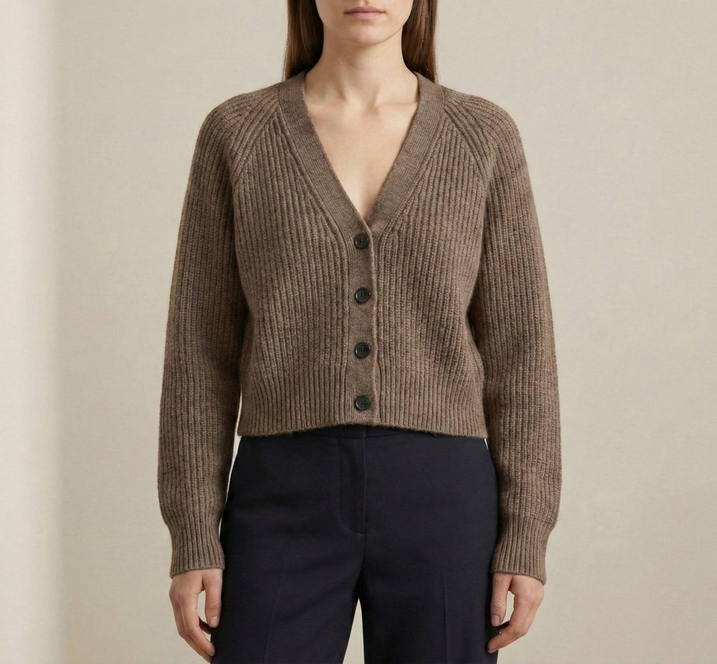 Women's Undyed Cashmere V-Neck Cardigan - Lhotse