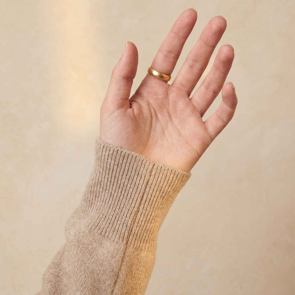 Women's Undyed Cashmere Hoodie - Natural Chyangra