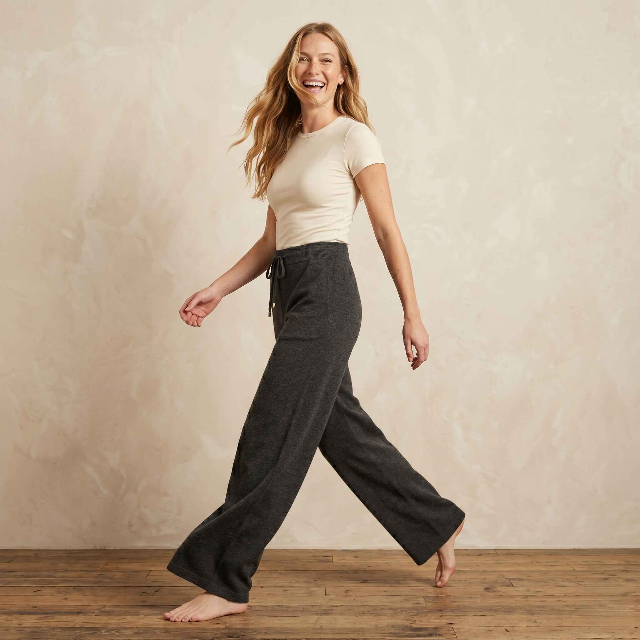 Women's Undyed Cashmere Sweatpants - Zenith Natural - Image 2