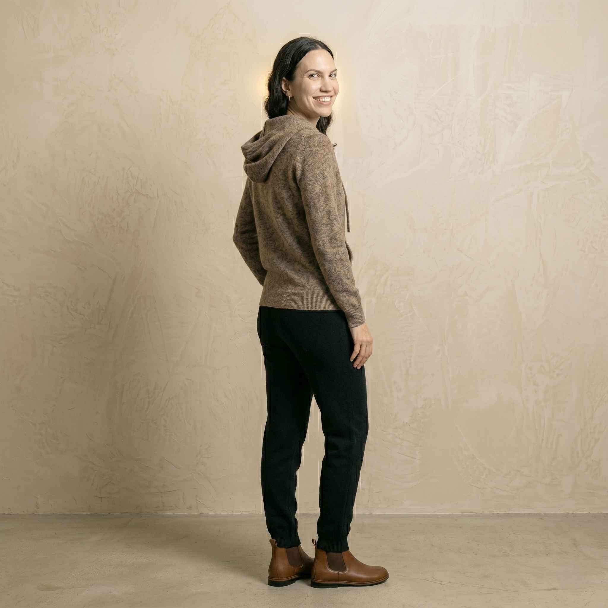 Women's Undyed Cashmere Hoodie - Natural Chyangra - Image 28