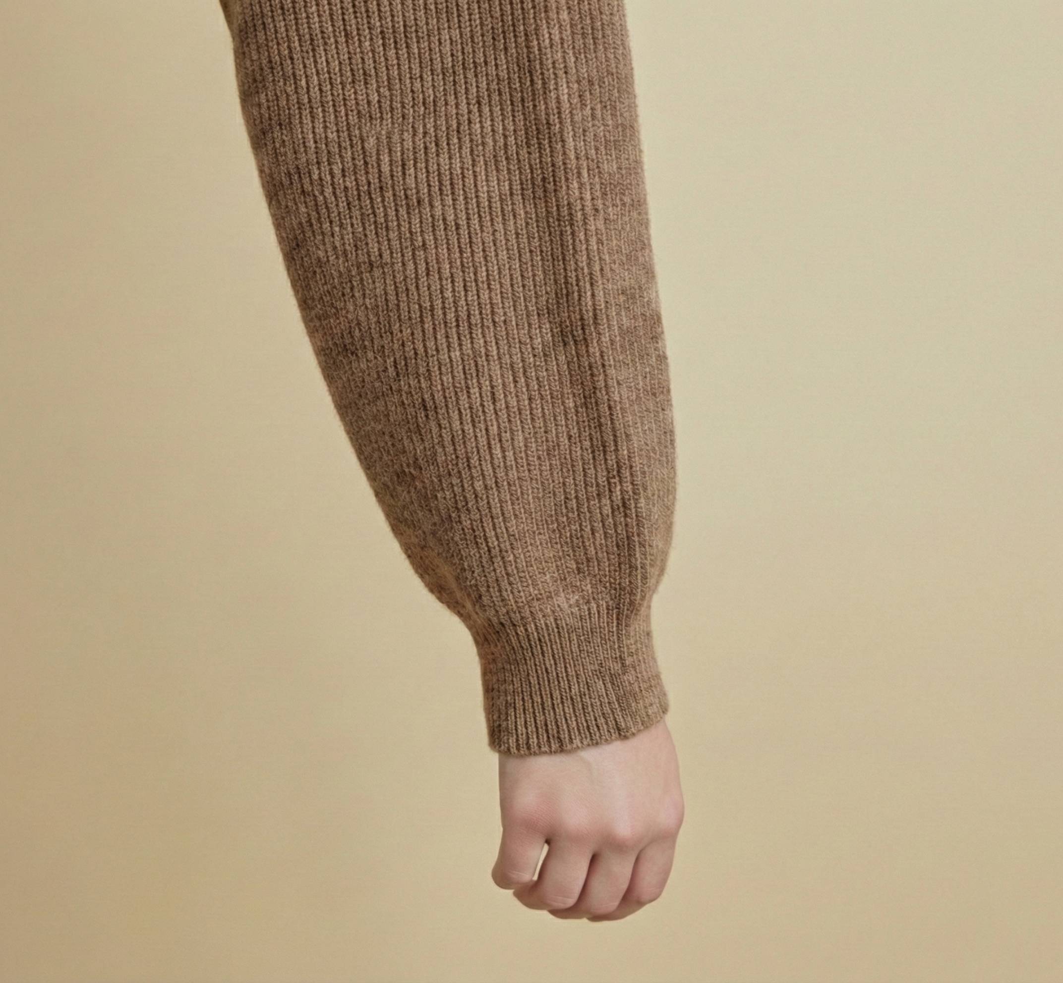 Women's Undyed Cashmere V-Neck Cardigan - Lhotse - Image 21