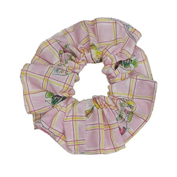 Scrunchie in Pink Fishing Net - Image 1
