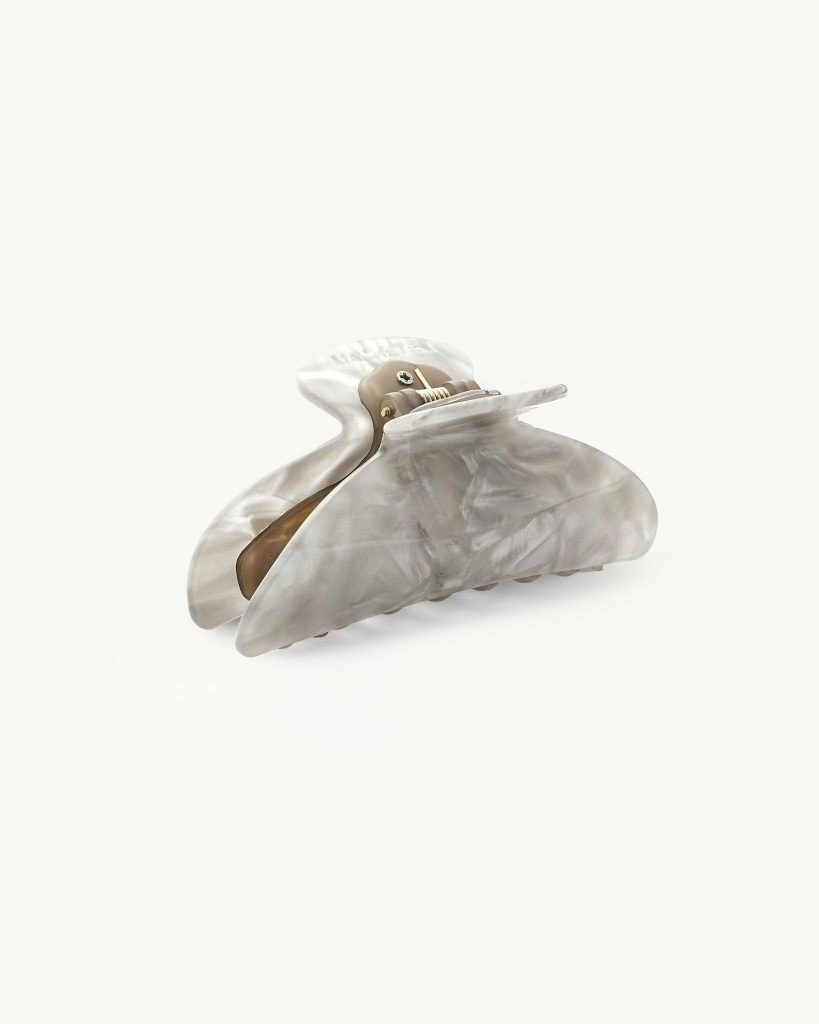 Midi Heirloom Claw in Grey Shell