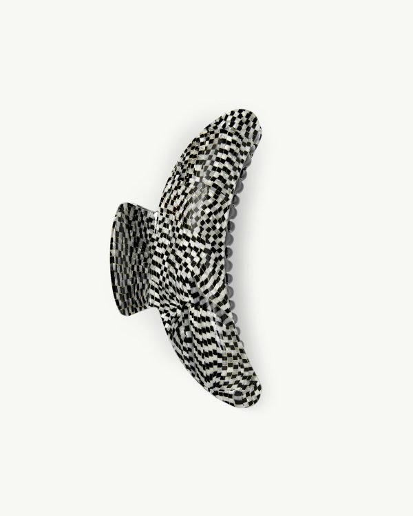 Jumbo Heirloom Claw in Perle Noir - Image 4