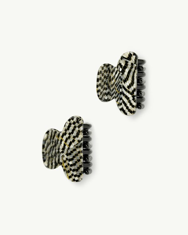 Twin Heirloom Claws in Perle Noir - Image 6