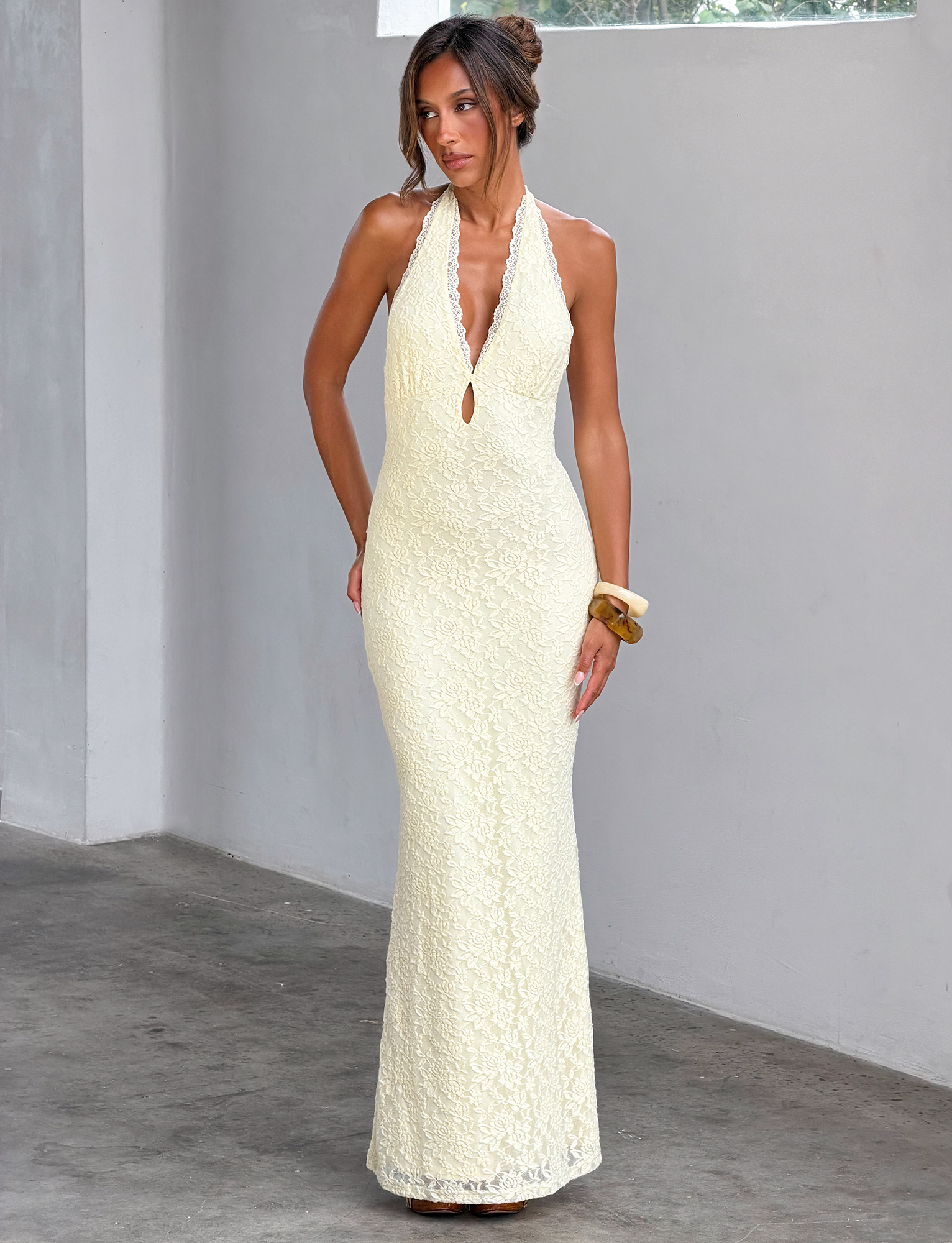 MAVEN LACE MAXI DRESS - PASTEL YELLOW - Image 4