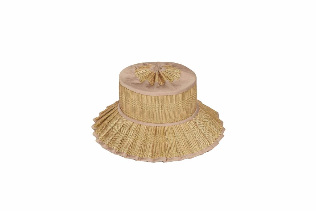 Flores Bungalow Capri Hat