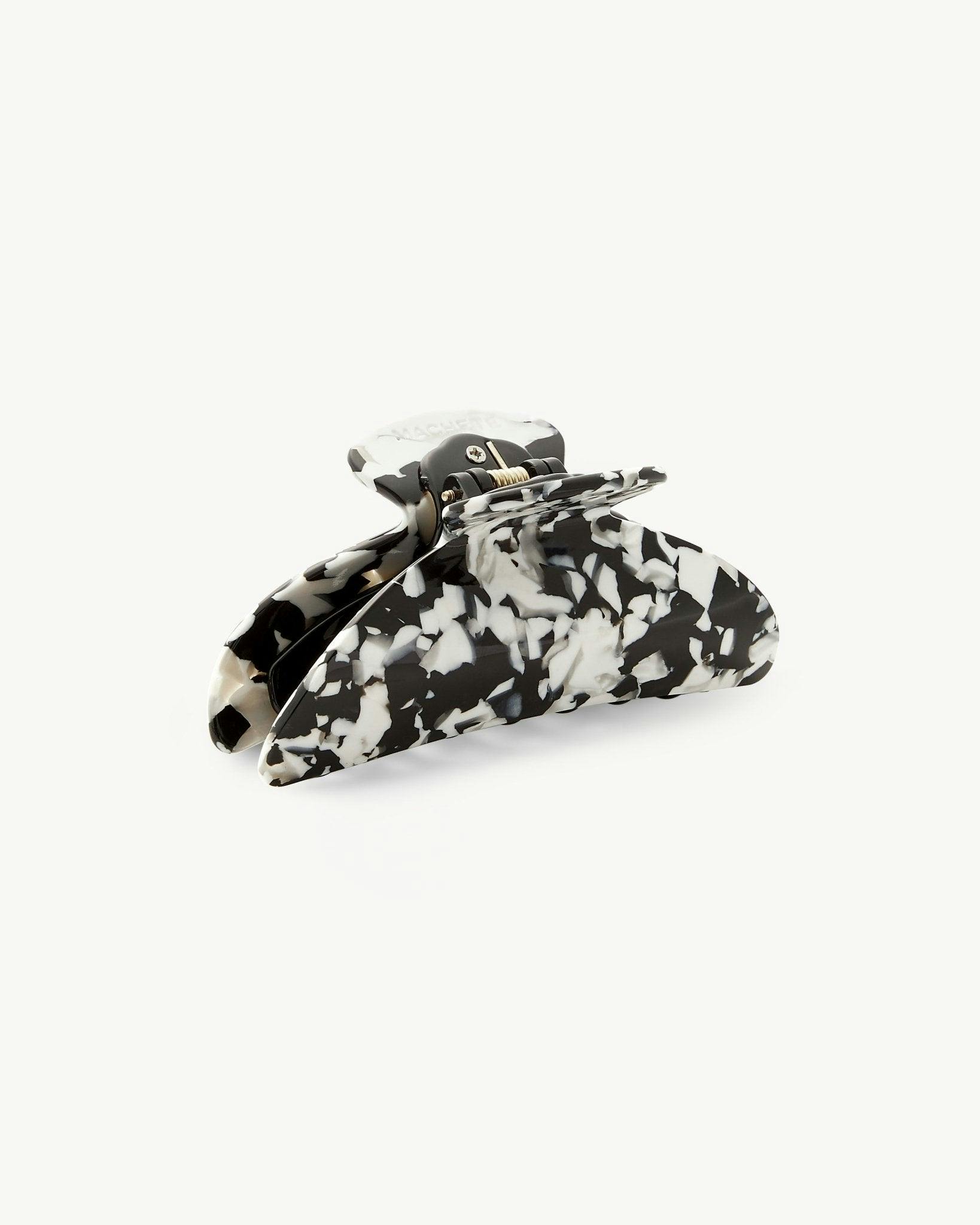 Midi Heirloom Claw in Noir - Image 4