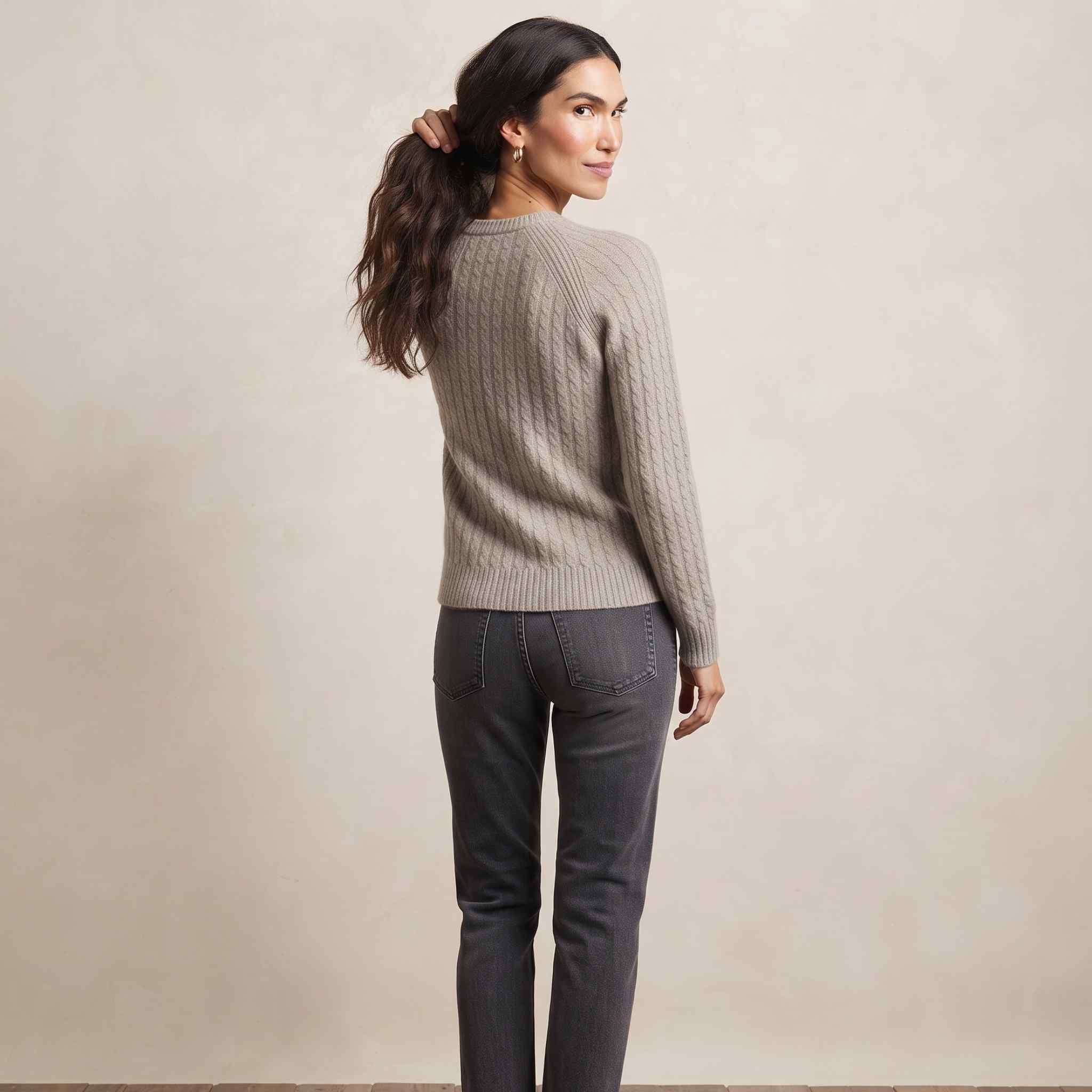 Women's Undyed Cashmere Cable-Knit Sweater - Grace - Image 9