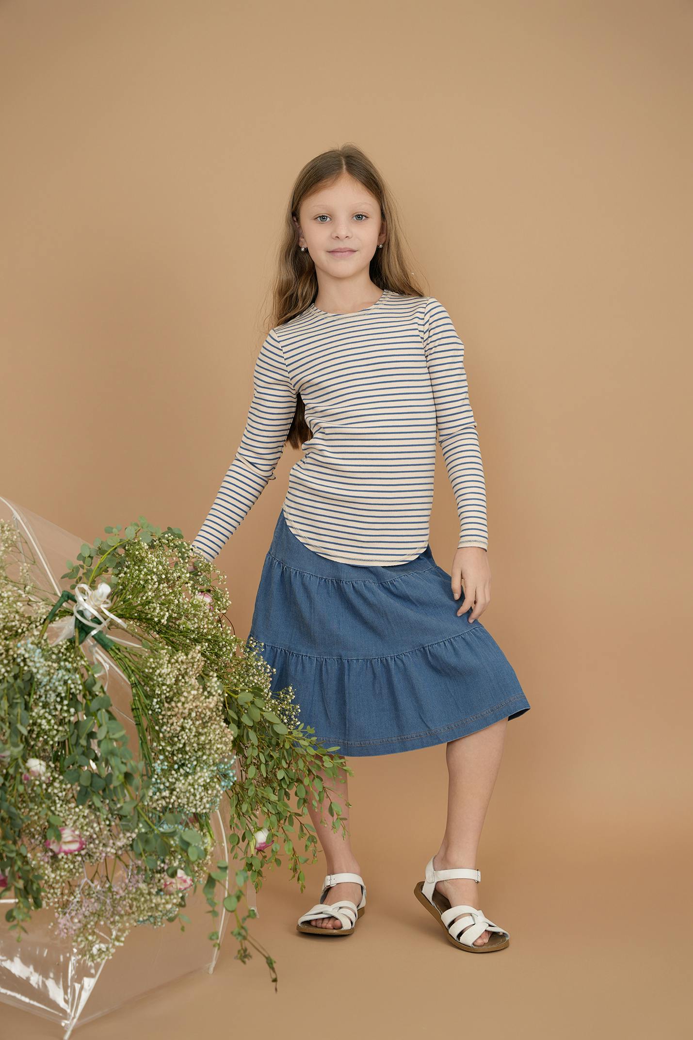 Denim Short Tiered Elastic Waist Skirt - Image 2