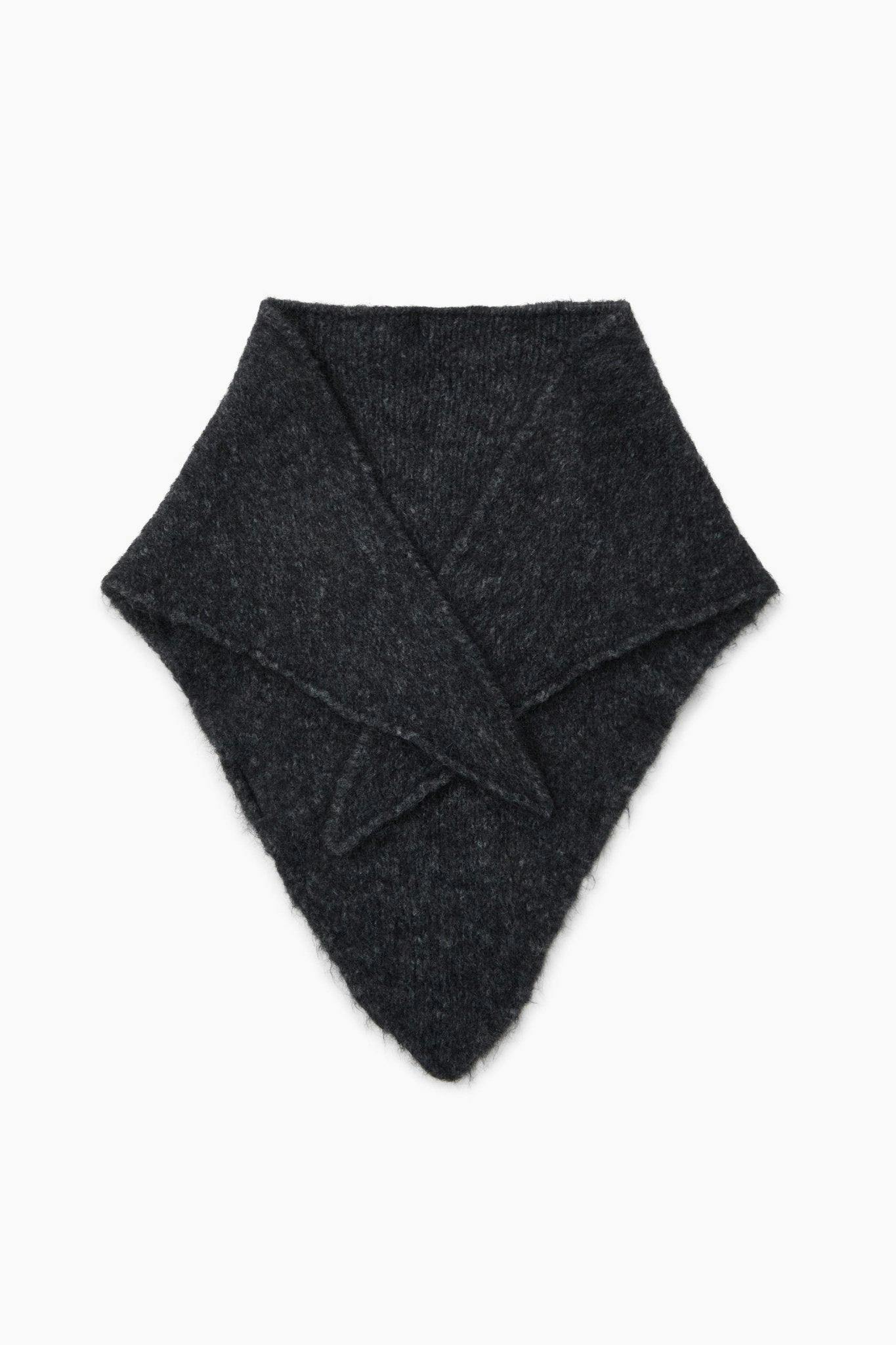 Elara Woman Bandana - Image 3