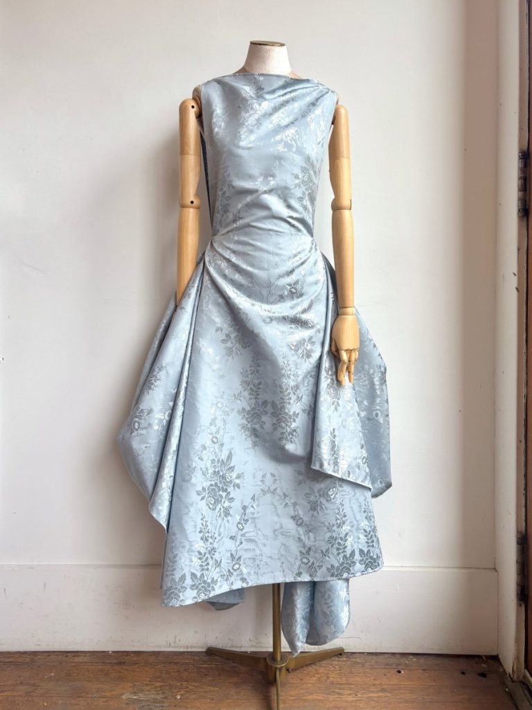 Zero-Waste Icy Blue Rose Jacquard