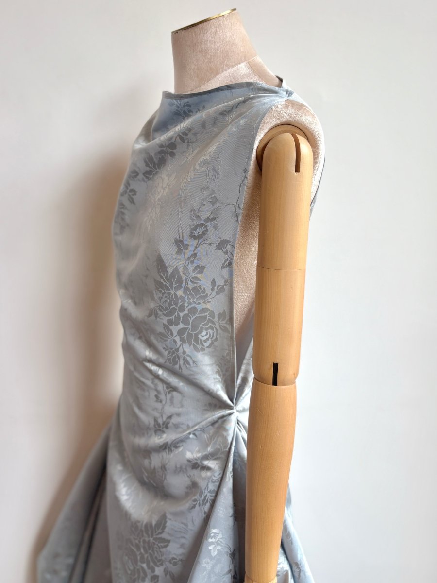 Zero-Waste Icy Blue Rose Jacquard - Image 4