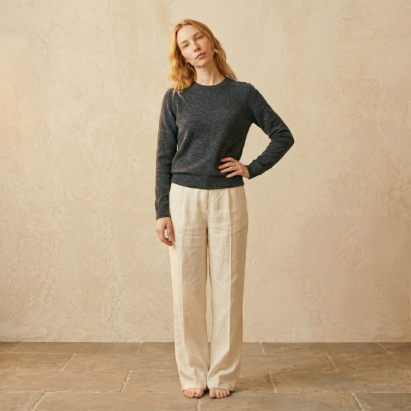 Women's Undyed Cashmere Crewneck Sweater - The Original - Image 14