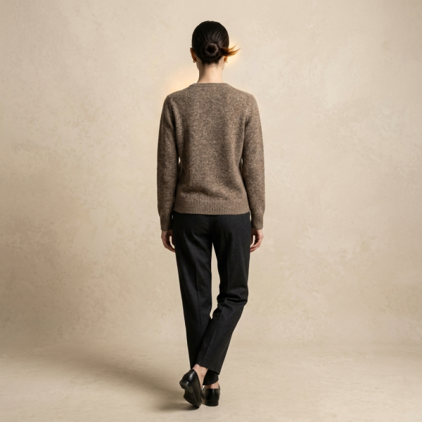 Women's Undyed Cashmere V-Neck Sweater - The Original - Image 3