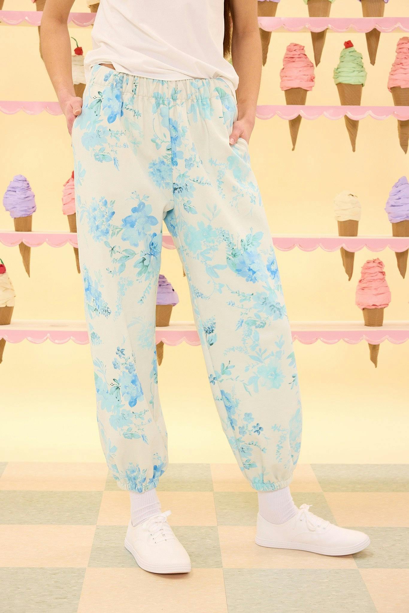 Kian Jogger Sweatpants in Blue Aquarelle Fleur - Image 23