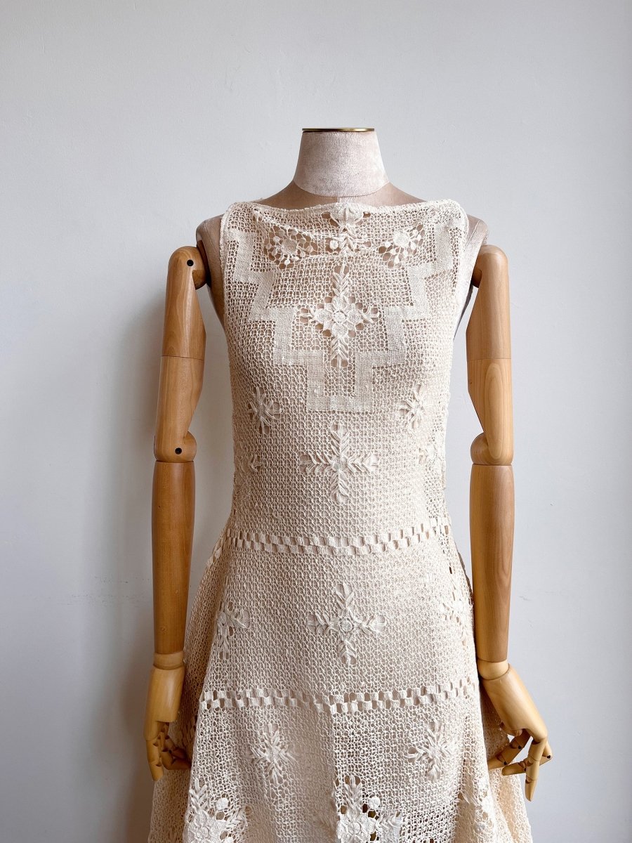 Zero-Waste Dress in Vintage Ivory Lace - Image 3
